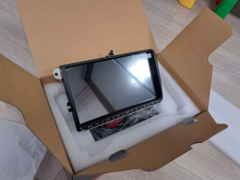 Штатна магнітола Volkswagen, Skoda, Seat. 9", M300 (4/32 Гб), HD (1280