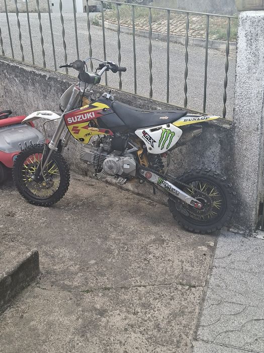 Pit bike 190cc negociável!