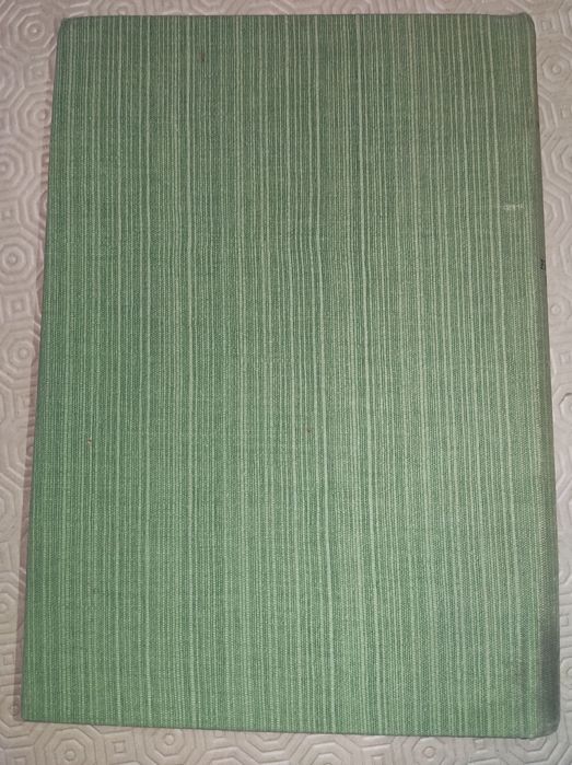 Libro "Producción Bancaria" de Eduardo Hueso
Esta en buenas condicion