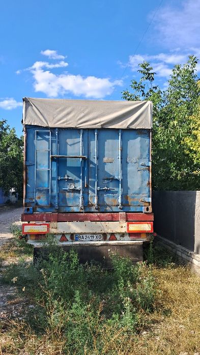 Продам полуприцеп з контейнером