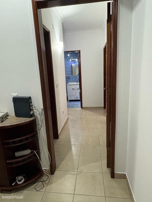 Excelente T3 com terraço e duas garagens!