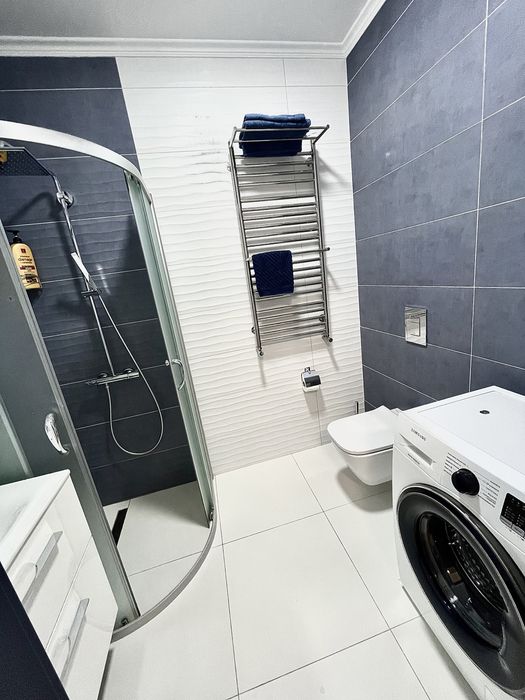 1-к кв. з розкішним видом на Дніпро