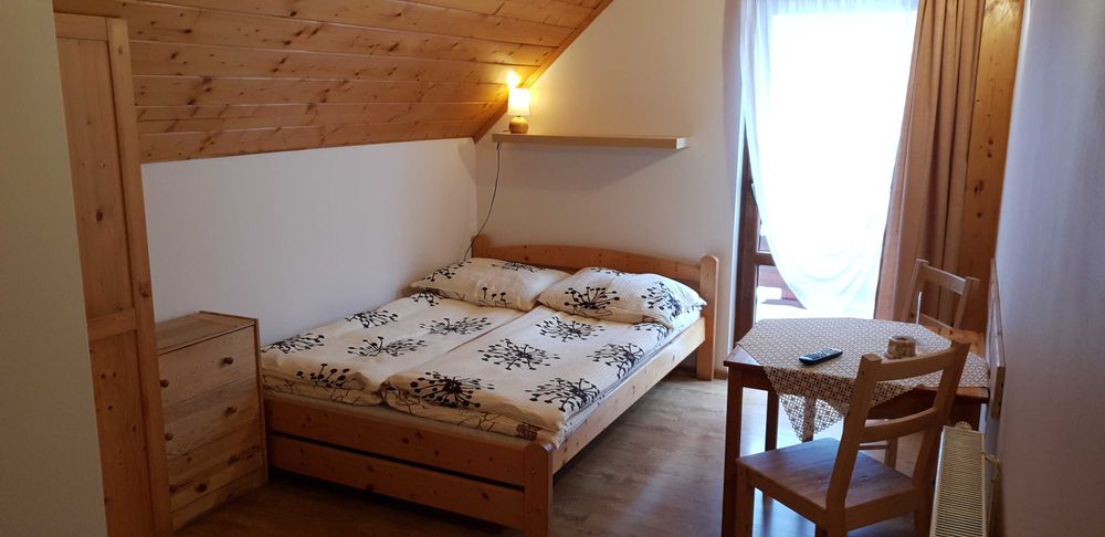 Apartamenty i Pokoje pod Czyrną przy Gondoli