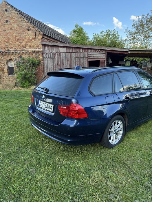 BMW 320d E91 2010r