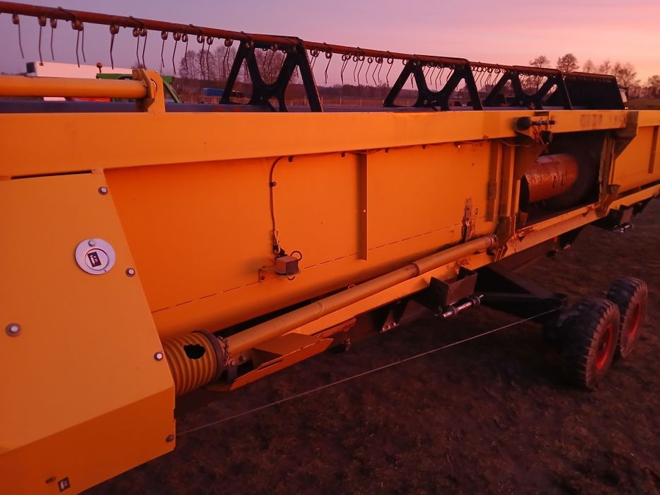 Heder new Holland 7.30m stół do rzepaku