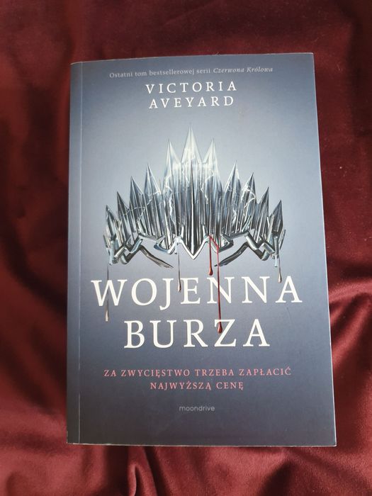 Wojenna burza .Victoria Aveyard