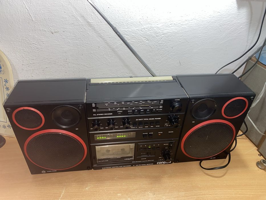 Unitra Condor radiomagnetofon