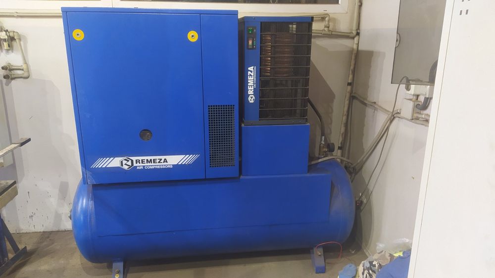 Продається компресор