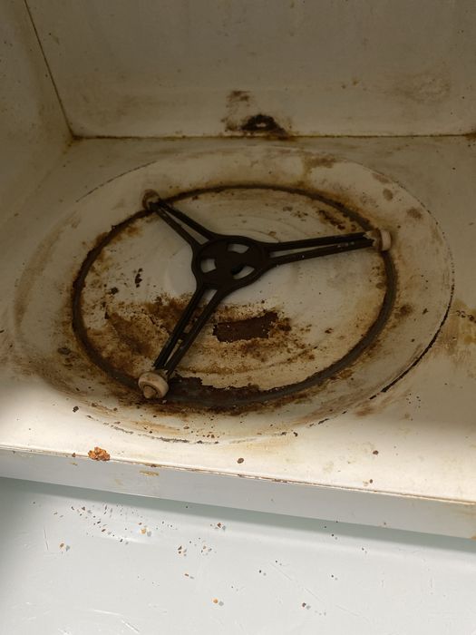 Мікрохвильова піч LG MS-1744W