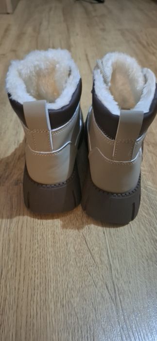 Buty ocieplane damskie 39