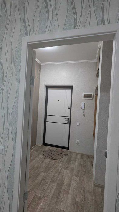 Оренда квартири в новому будинку на Браїлках. ЖК Пелюстковий.