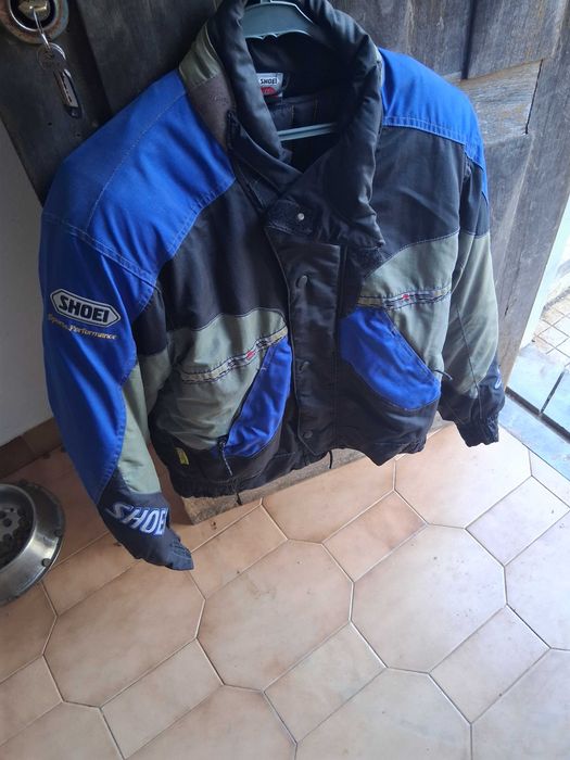 Casaco moto, com pouco uzo!