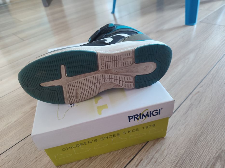 Sneakersy chłopięce Primigi 33