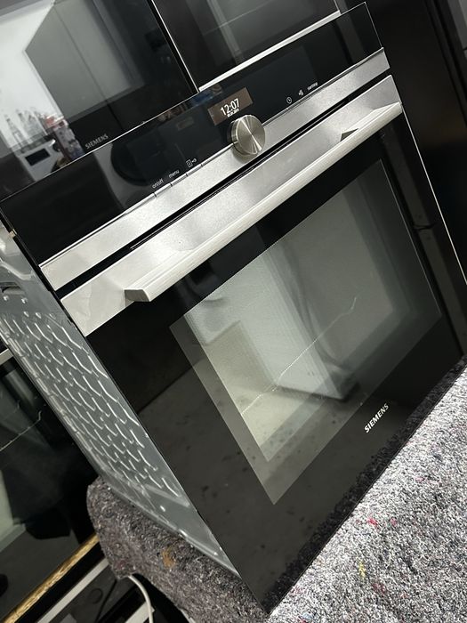 Духова шафа з мікрохвильовкою Siemens HM633GNS1/69