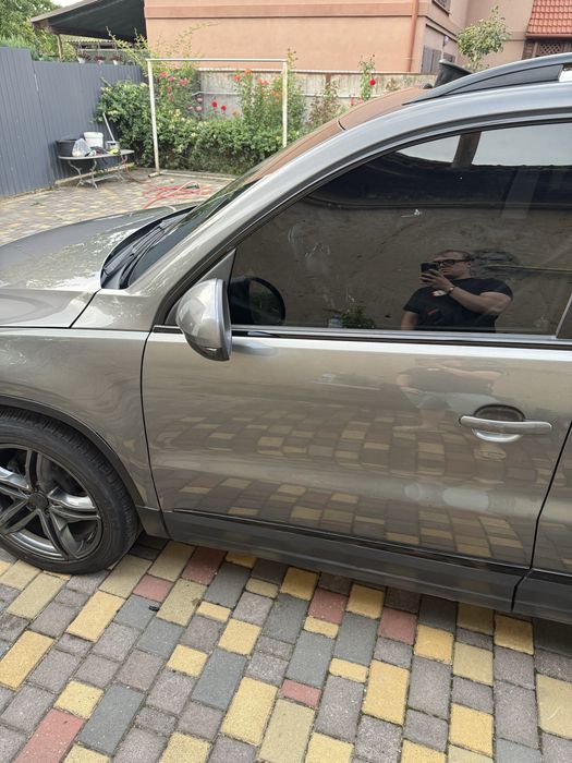 Volkswagen Tiguan 2012 VIN WVGAV7AX3DW015844 фото оголошення 10 з 21