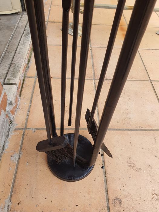 Conjunto de ferramentas para lareiras