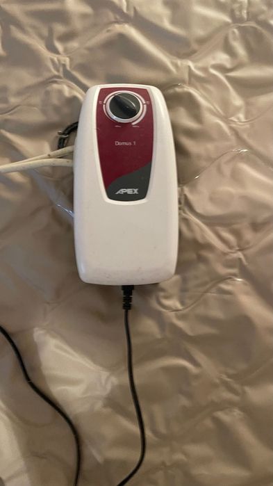 Sobre colchão Anti-Escaras APEX Domus 1 Pressão Alterna, como novo