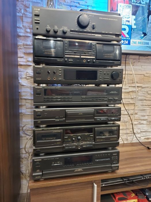 Sprzedam zmieniarkę płyt cd technics