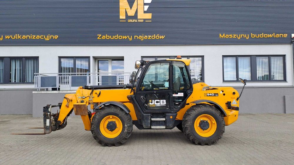 Usługi-Wynajem ładowarka teleskopowa, koparko-ładowarka JCB Dieci