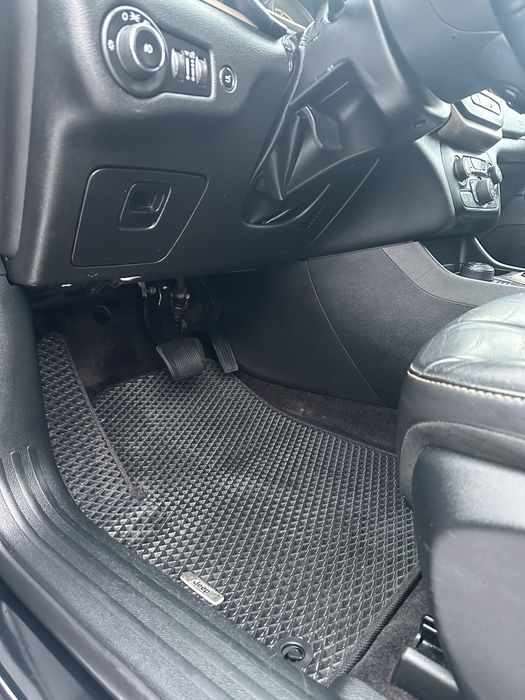 Продам Джип Черокі 2017р 4х4