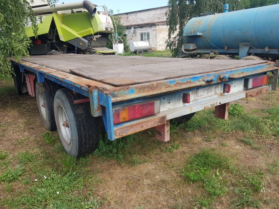 Продам бортовий причіп