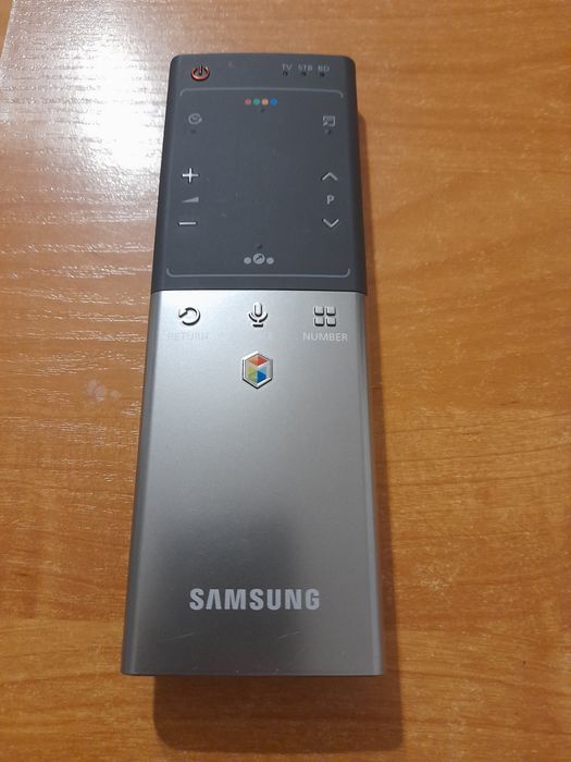 Sprzedam pilot Samsung smart control