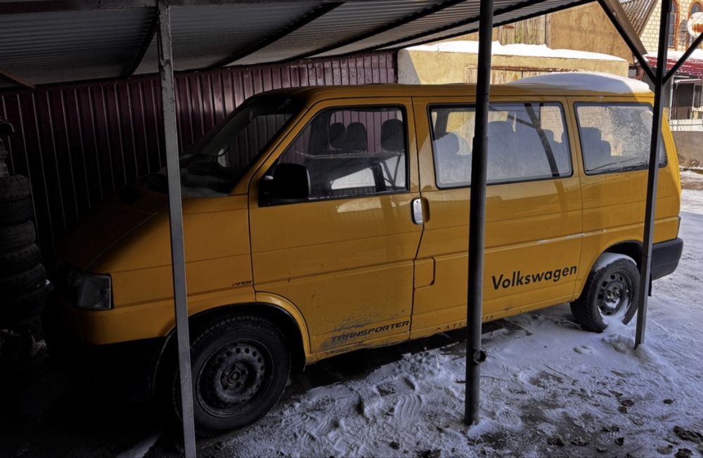 Продам T4 В гарному стані