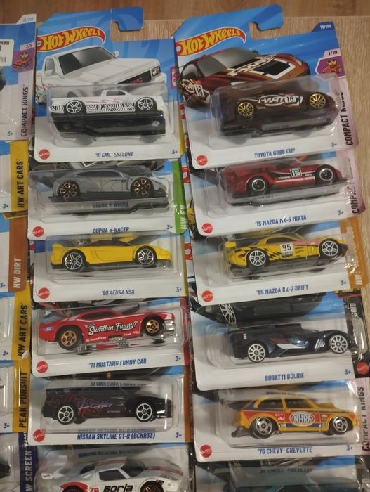 Samochodziki hot wheels