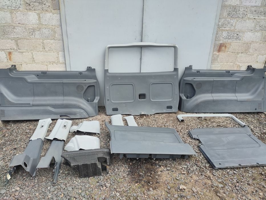 Салон  Мерседес Вито Виано 639