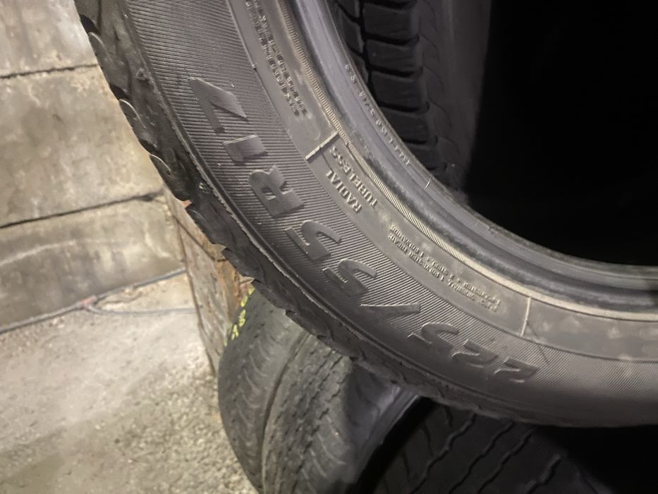 666 Зимние шины R17 225/55 Debica