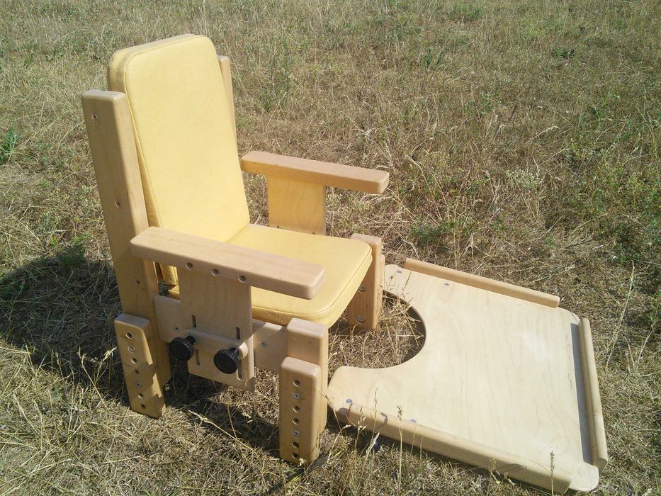 Sprzedam krzesło rehilibitacyjne KR 1