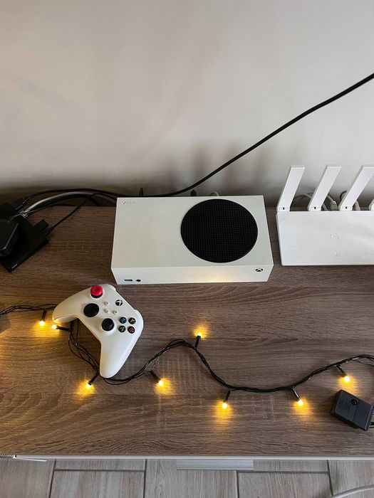 Консоль Xbox Series S
