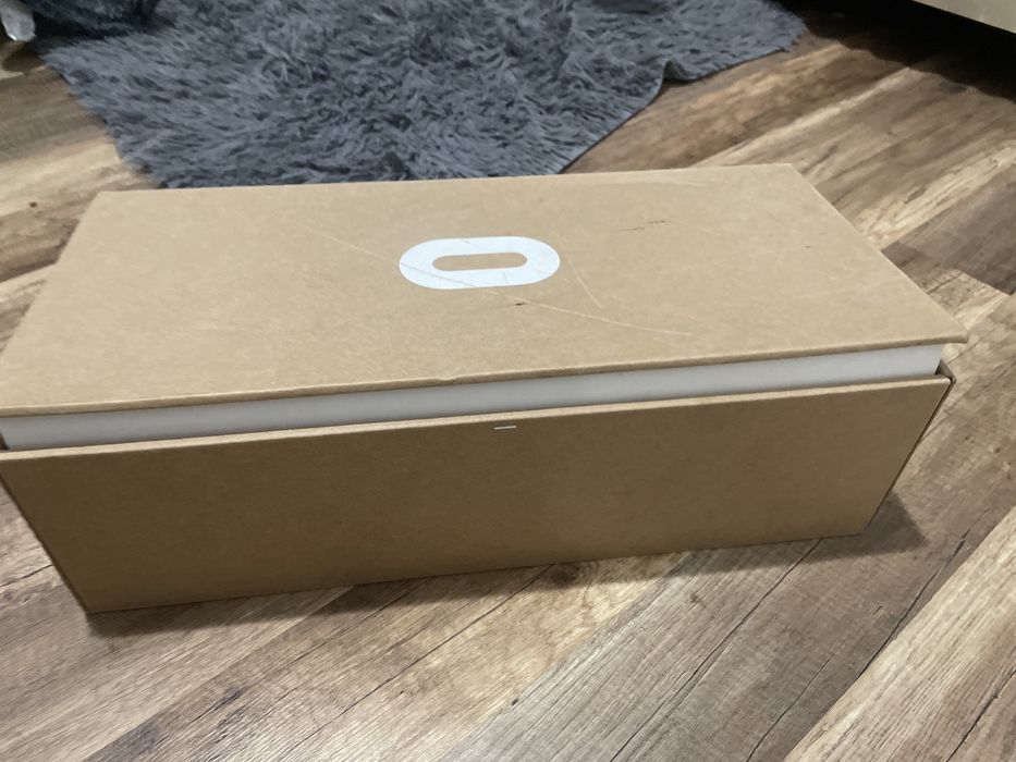 Sprzedam oculus quest 2