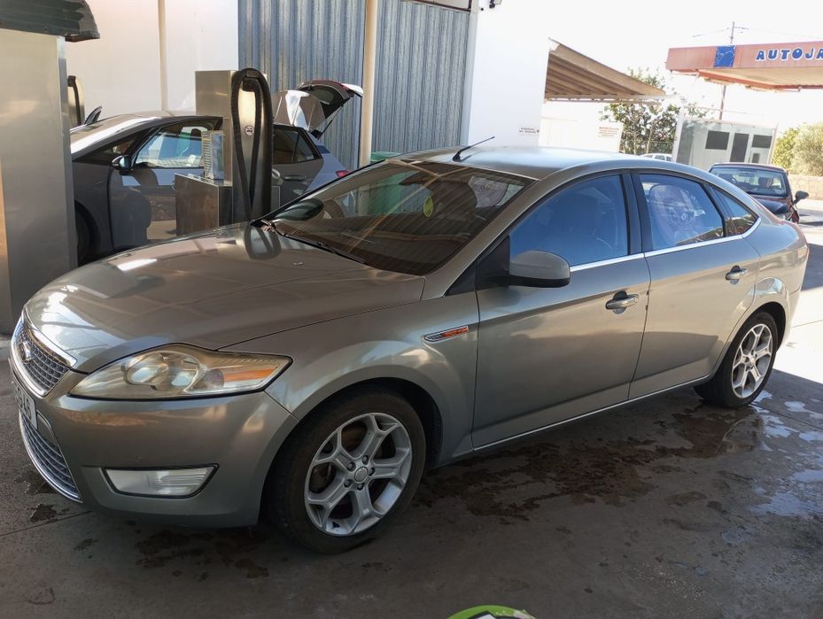 Ford Mondeo Mk4 hatbak
