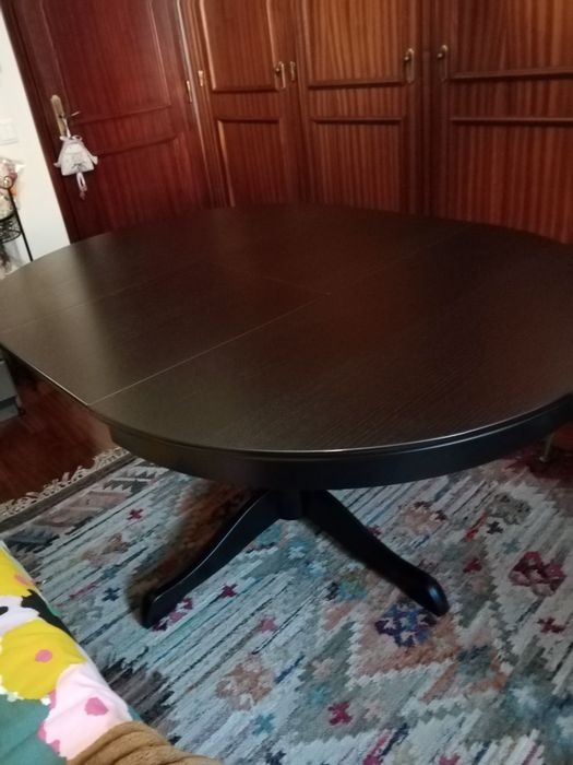 Mesa de sala de jantar