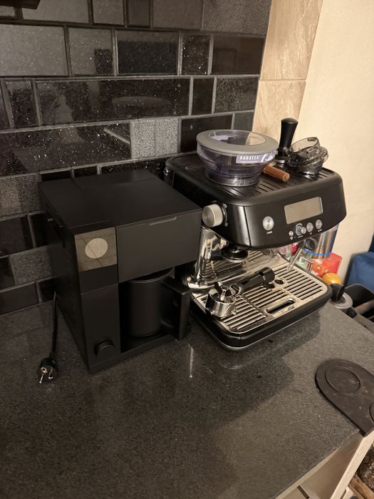 Ekspres sage Barista PRO z wbudowanym młynkiem