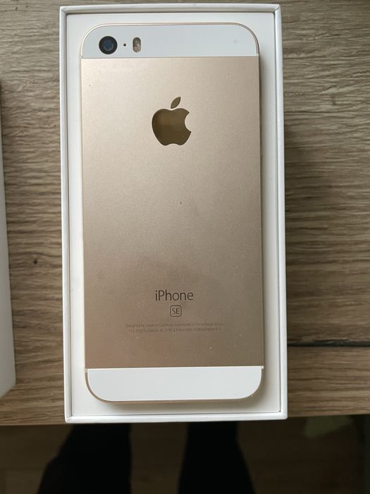 Apple iPhone SE 2016 (1 Gen)