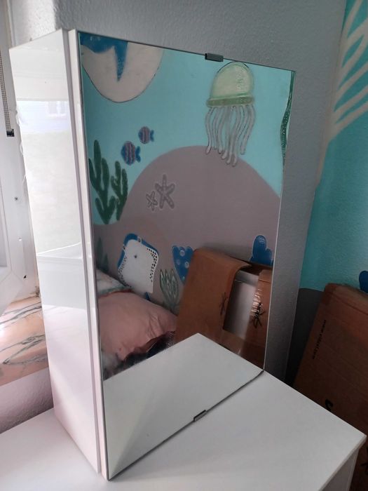 Armário casa de banho