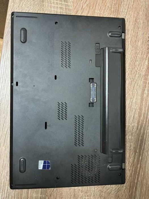 Lenovo ThinkPad T440 / i7-4600U / 8GB RAM / 224GB SSD