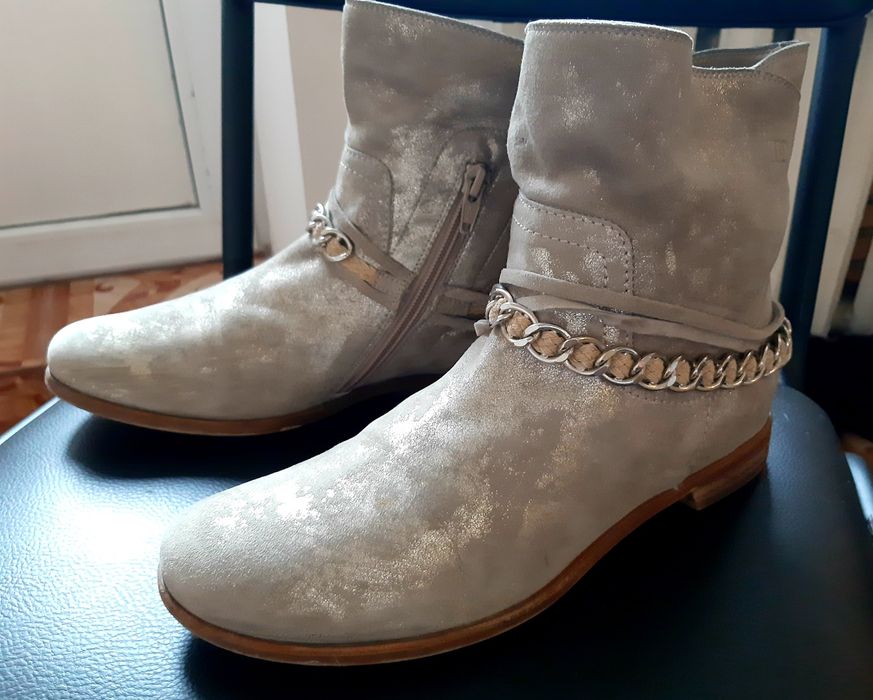 Ботінки шкіра 38р