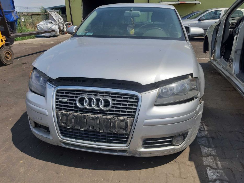 AUDI A3 8P LY7W maska lampa klapa błotnik drzwi zderzak części