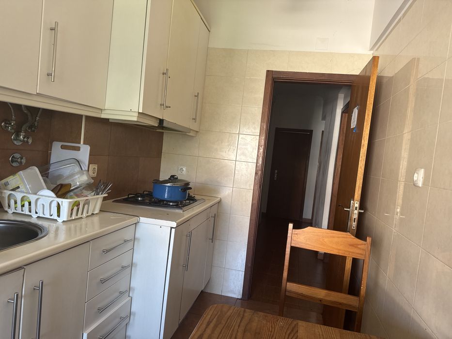 Quarto para Arrendar na Damaia