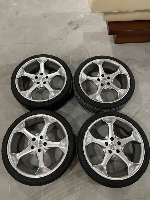 Jantes OZ Racing 19 5x114 Pneus NOVOS