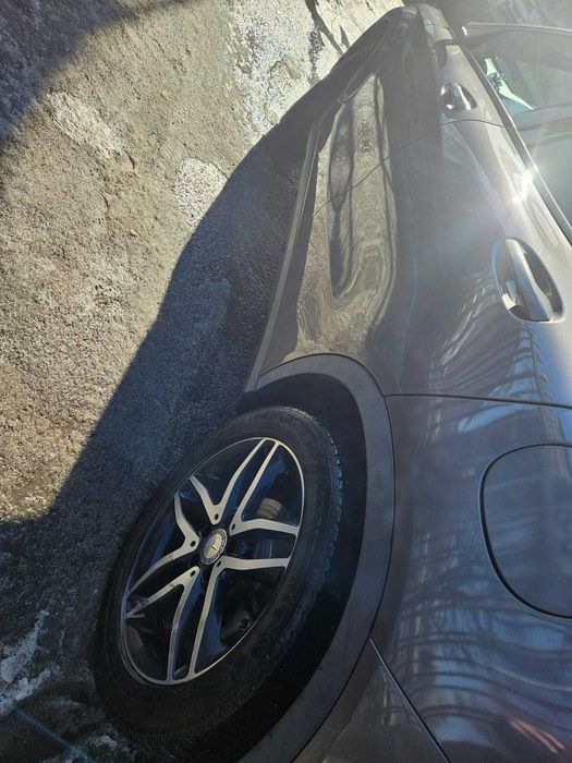 Mercedes-Benz GLA-Class 2016