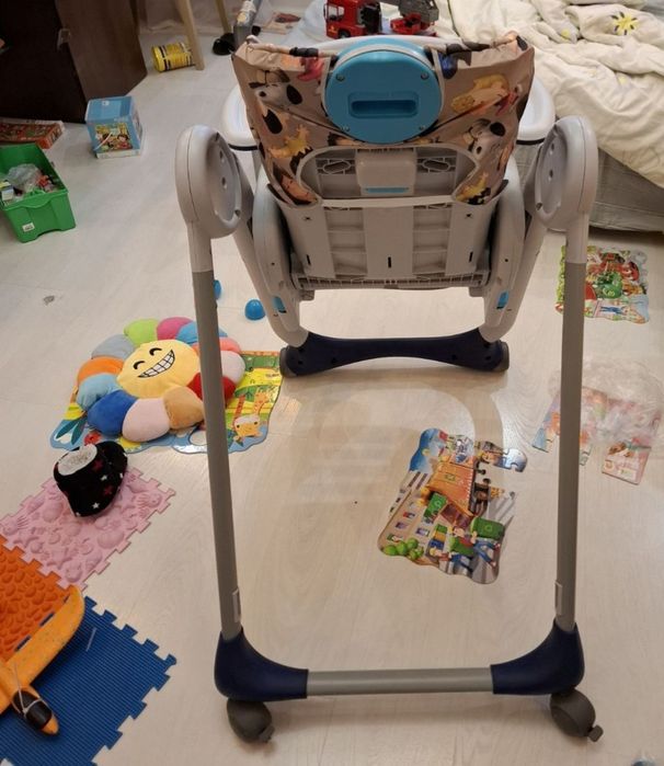 Терміново продам Стільчик для годування Polly2start Chico