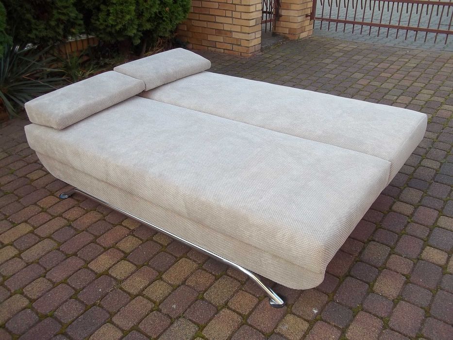 Kanapa bez boków-140cm szerokie spanie/sprężyny - producent