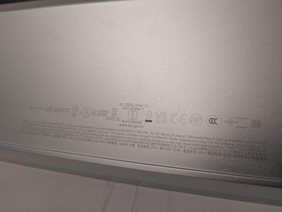 Laptop Surface Pro Copilot+PC 13" X Elite 16GB/1TB Oled - gwarancja