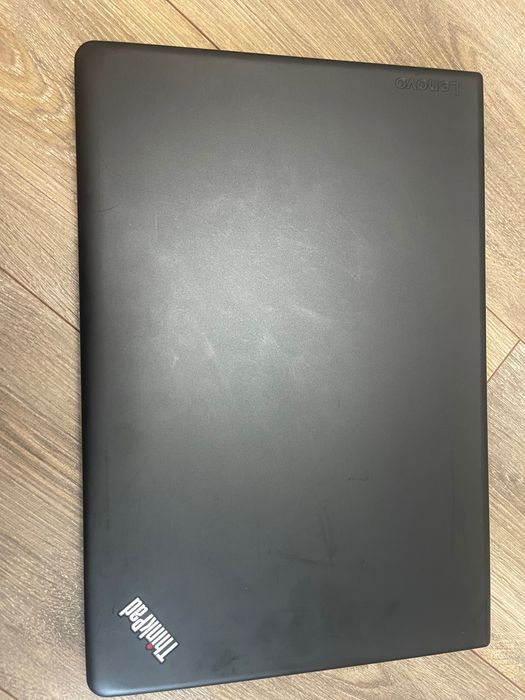 Ноутбук Lenovo ThinkPad E570, i5-7200U, 8GB, SSD 128GB, 15.6” HD