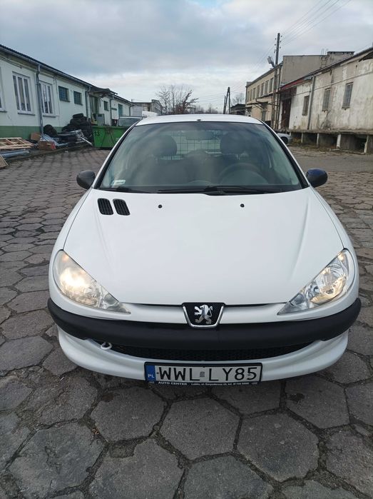 Peugeot 206 1.4 HDi van vat