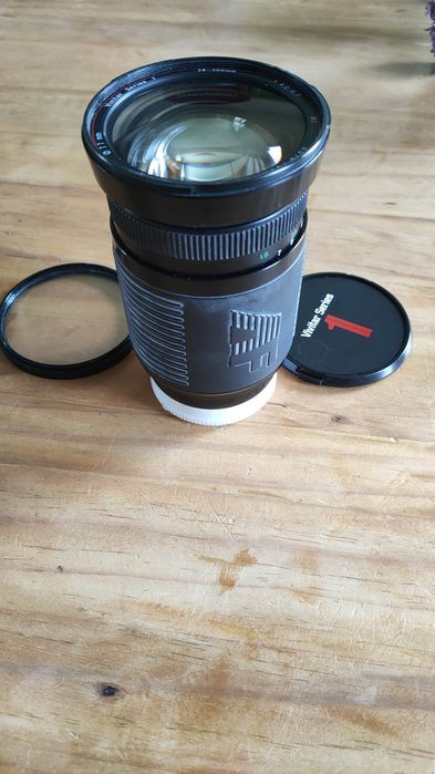 Vivitar series 1 , 28-300mm